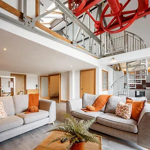 broadgate-penthouse-apartment.yorkshirehotels.net/